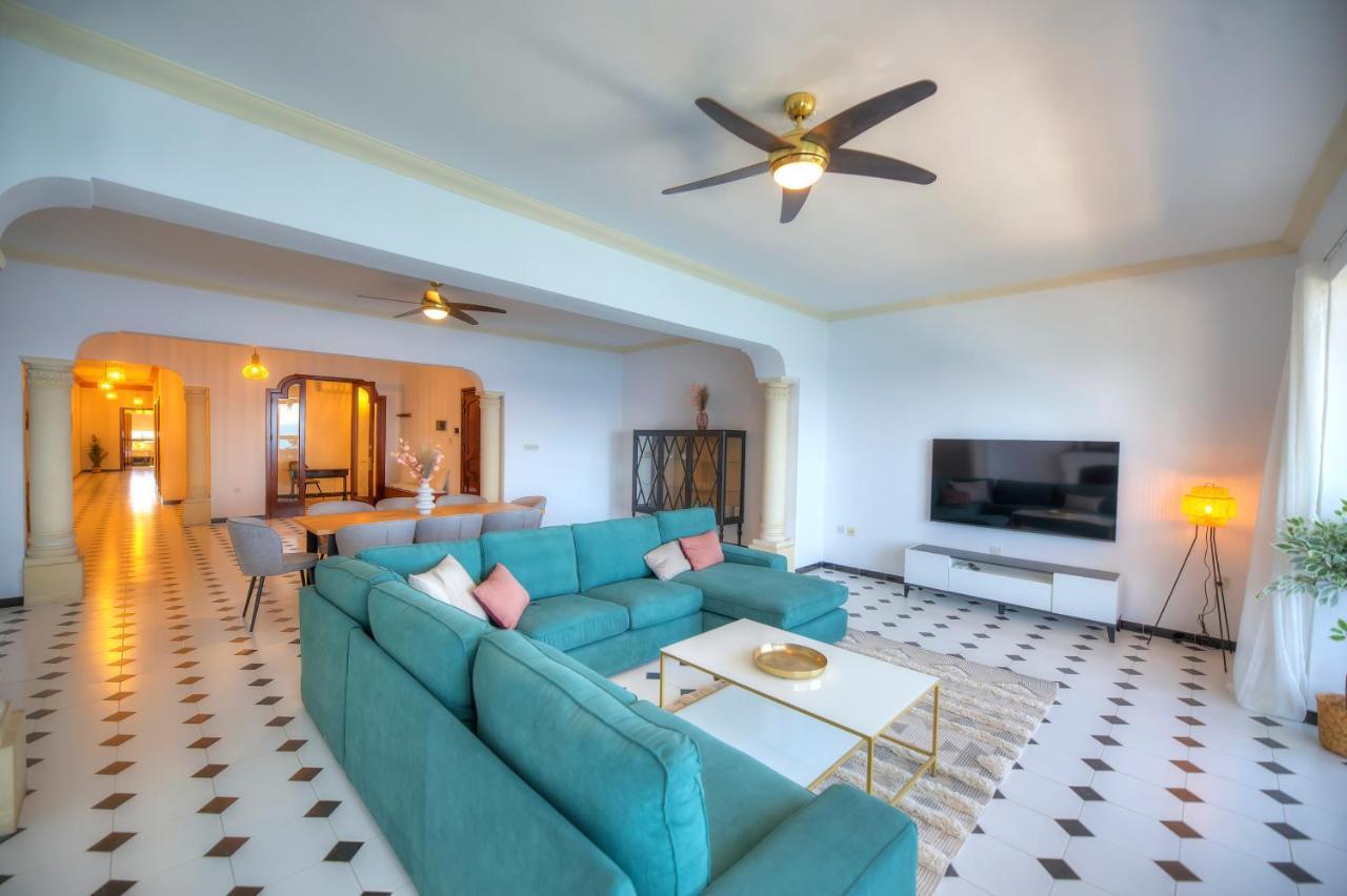 Beautifully Furnished Seafront 4 Bedrooms Goslm-4 Sliema Esterno foto