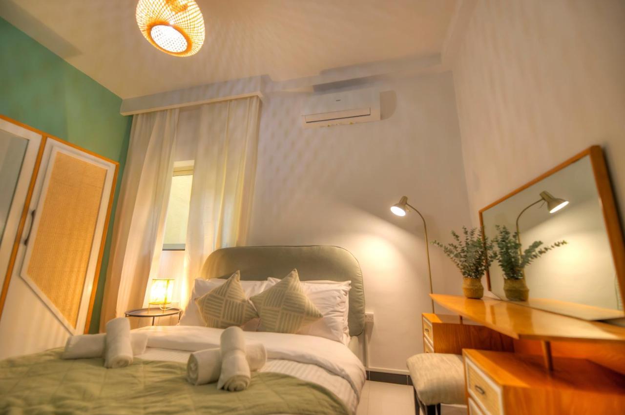 Beautifully Furnished Seafront 4 Bedrooms Goslm-4 Sliema Esterno foto