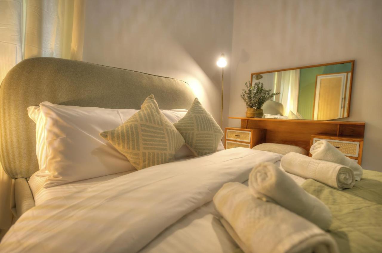 Beautifully Furnished Seafront 4 Bedrooms Goslm-4 Sliema Esterno foto