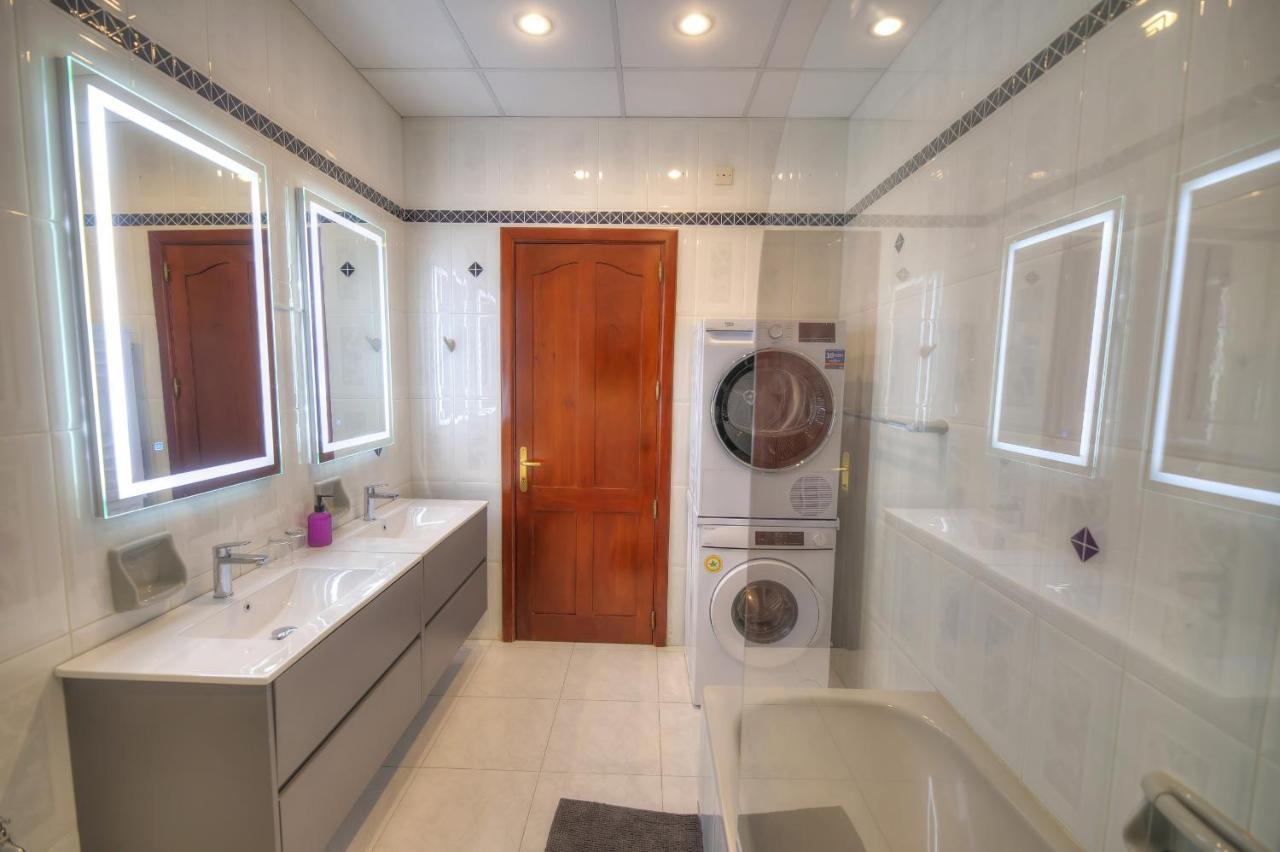 Beautifully Furnished Seafront 4 Bedrooms Goslm-4 Sliema Esterno foto